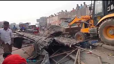 नगर परिषद ने चलाया शहर में अतिक्रमण हटाओ अभियान