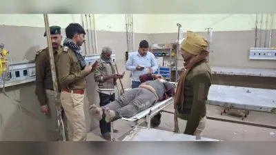 Chhapra News : इलाज के दौरान किशोर की मौत पर हंगामा, गुस्साये लोगों ने पुलिस पर किया पथराव