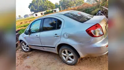 चोरी की कार में 581 लीटर शराब के साथ दो गिरफ्तार