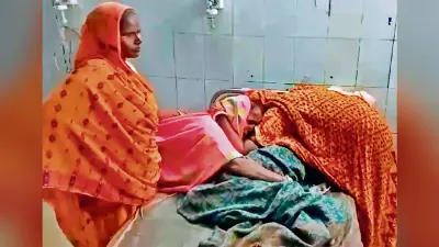 hajipur news. इ-रिक्सा पलटने से घायल युवक की इलाज के दौरान मौत