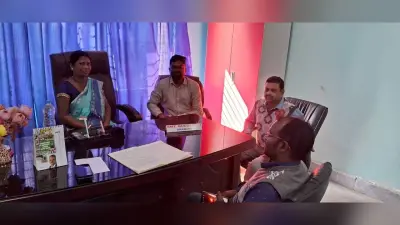 Seraikela News : कुचाई प्रखंड के 14 उप स्वास्थ्य केंद्रों में से 12 में बिजली कनेक्शन नहीं