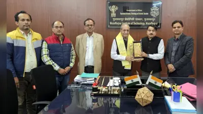 किसी भी देश की सरकार सभी को सरकारी नौकरी नहीं दे सकती