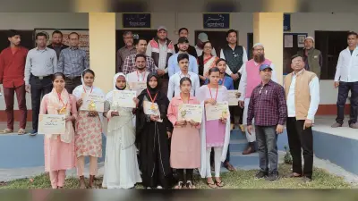 पहली बार बैसा में हुआ मेधा सम्मान समारोह, मैट्रिक-इंटर के टॉपर हुए सम्मानित