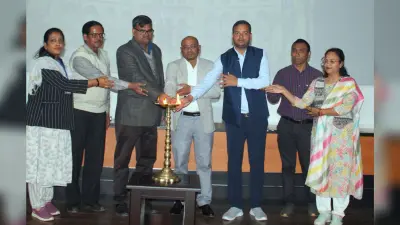 कृषि कालेज में दीक्षारंभ कार्यक्रम के साथ रक्तदान शिविर का आयोजन