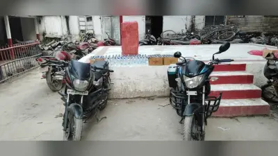 378 बोतल नेपाली शराब के साथ दो बाइक जब्त