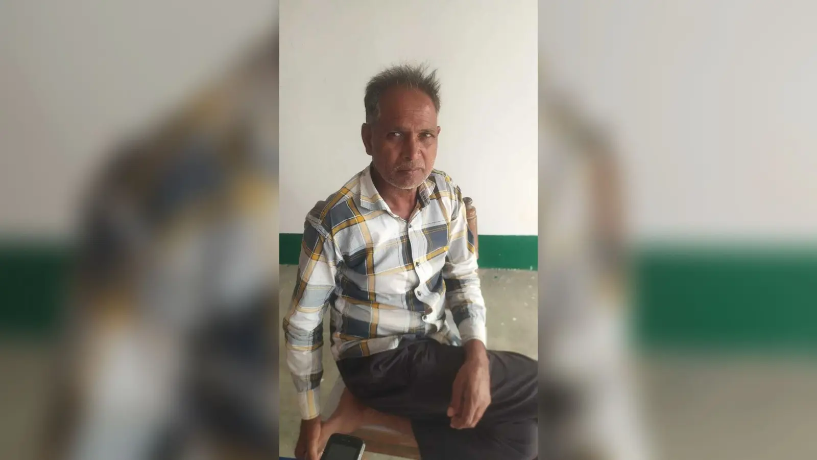 खेत से एक व्यक्ति का शव बरामद