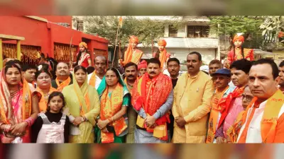 राम मय हुआ नरकटियागंज और धूमधाम से निकली श्री राम की बरात
