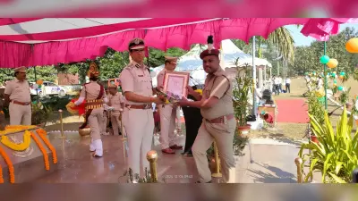Rourkela News: देश व समाज की सेवा का संकल्प लेने की जरूरत : डीआइजी