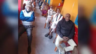 सरस्वती शिशु मंदिर में दादा-दादी व नाना-नानी सम्मेलन