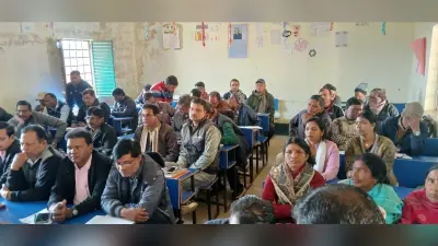 शिक्षकों और छात्रों की उपस्थिति करें ऑनलाइन इंट्री : बीइइओ