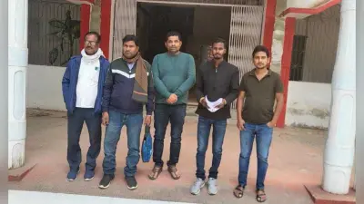 मजगामा पंचायत में पैक्स मतदाता सूची में गड़बड़ी की डीएम से की शिकायत