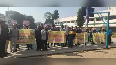 Deoghar News : अपने रिश्ते के प्रति रहें वफादार, तो नहीं बनेंगे एड्स के भागीदार