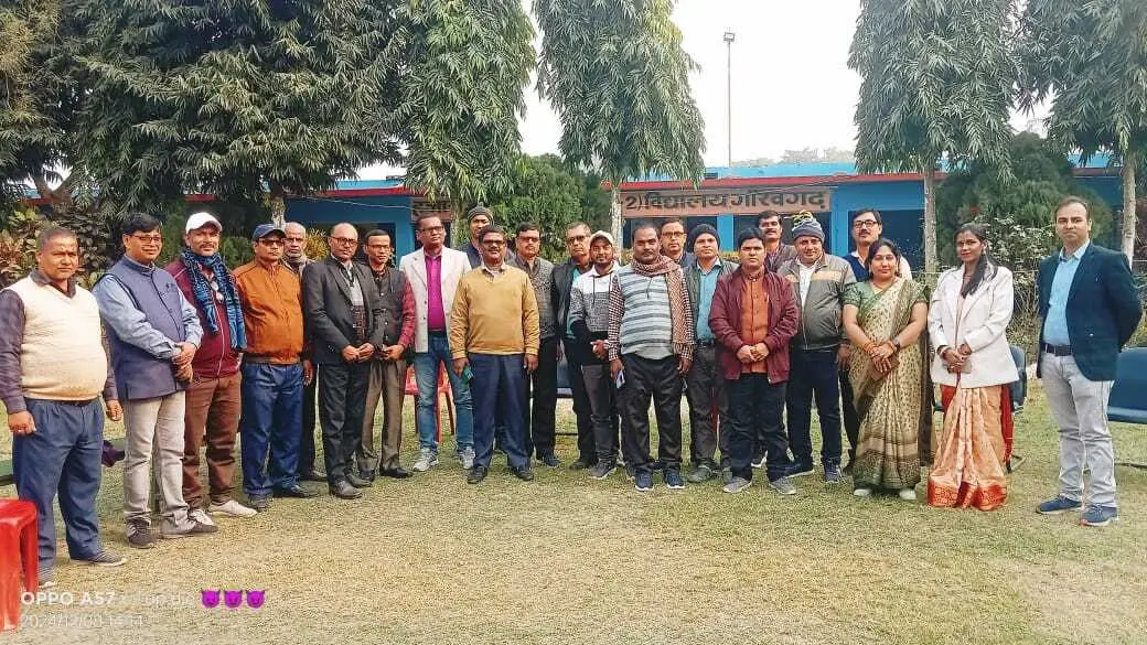 शिक्षकों के सम्मान में मिलन समारोह का आयोजन