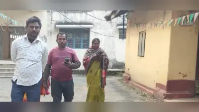 Giridih News: बंधक बनाकर साढ़े डेढ़ लाख के जेवरात समेत नगदी की लूट
