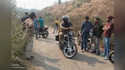 Dhanbad News:मेडिकल दुकानदार से 12 हजार रुपये व बाइक लूटी