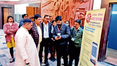रेलवे बुकिंग ऐप की दी जानकारी