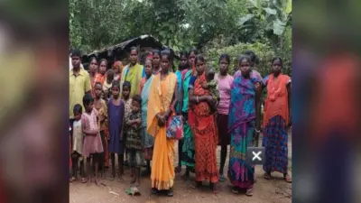 Chaibasa News : 32 बिरहोर परिवार की स्थिति दयनीय, रस्सी बनाकर जीवन यापन कर रहे