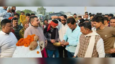 विधायक ने 11 करोड़ की लागत से दो सड़क पथ का किया शिलान्यास