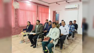 जिले में बालू के अवैध उठाव, परिवहन व भंडारण पर करें कार्रवाई : डीसी