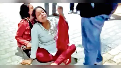 दो मोटरसाइकिलों में हुई टक्कर दो युवकों की मौत, तीन घायल