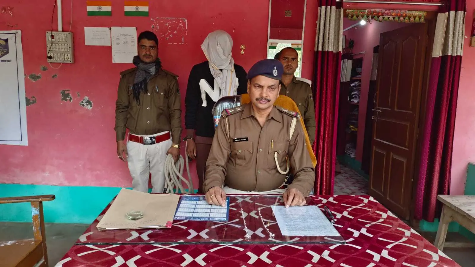 Katihar news : सालमारी डकैती कांड का अप्राथमिक आरोपित गिरफ्तार