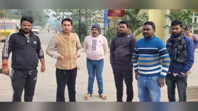 फंदे से लटका मिला युवक, पत्नी व उसके प्रेमी पर लगाया हत्या का आरोप