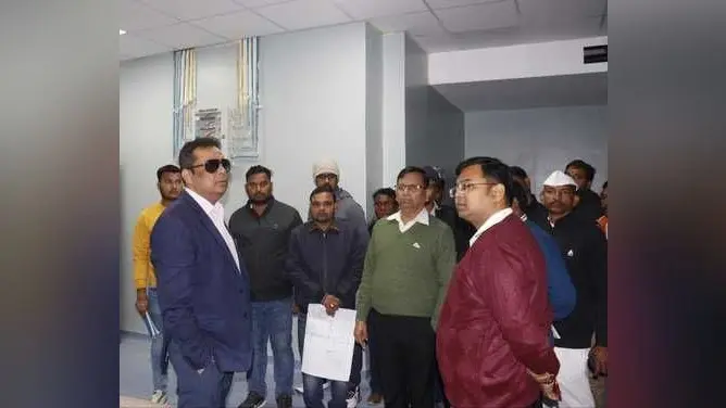 निर्धारित समय सीमा में अंदर अस्पताल को करें तैयार : डीसी