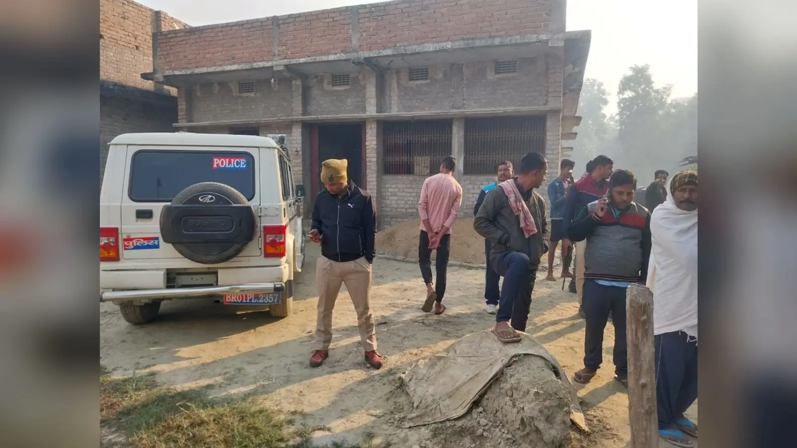 खेतापुर गांव में वकील के घर बीस लाख से अधिक की चोरी