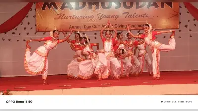 Chaibasa News : टारगेट तय कर पढ़ें विद्यार्थी, सफल होंगे