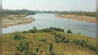 Chaibasa News : नदियों के संगम पर सैर-सपाटा व पिकनिक का आनंद लें