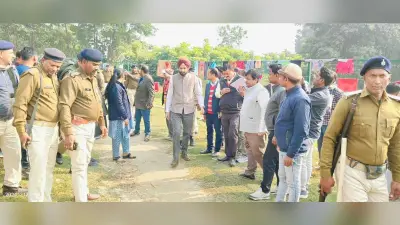 डीएम ने अंचल कार्यालय का किया निरीक्षण