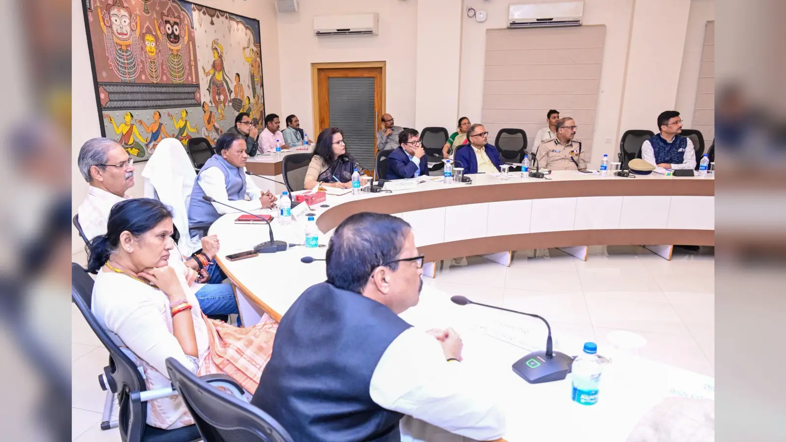 Bhubaneswar News: मुख्यमंत्री ने धान खरीद प्रक्रिया को तेज करने और किसानों की शिकायतों का त्वरित समाधान करने का दिया निर्देश
