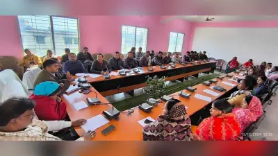 Deoghar news : कार्डधारियों के इ-केवाइसी में आ रही परेशानी व तीन दिनों से सर्वर डाउन रहने का मसला उठा