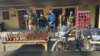 Gaya News : दो मोटरसाइकिल से विदेशी शराब के साथ दो तस्कर गिरफ्तार