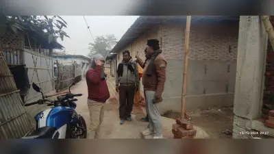 कचरा उठाव कार्य की बीडीओ ने की जांच