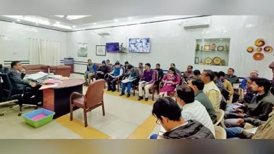 Chhapra News : धान खरीद में लापरवाही बरतने वाले छह बीसीओ से किया शोकाॅज