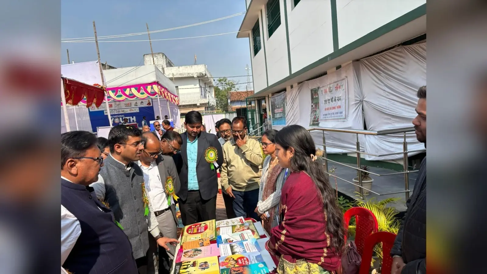 Seraikela News : युवा पीढ़ी के विकास के लिए एकजुटता जरूरी : डीडीसी