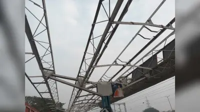 Bhagalpur news नवगछिया स्टेशन : भविष्य में सुविधाओं की आशा में वर्तमान में यात्री परेशान