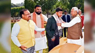 मुख्यमंत्री नीतीश कुमार ने वैभव सूर्यवंशी को किया सम्मानित