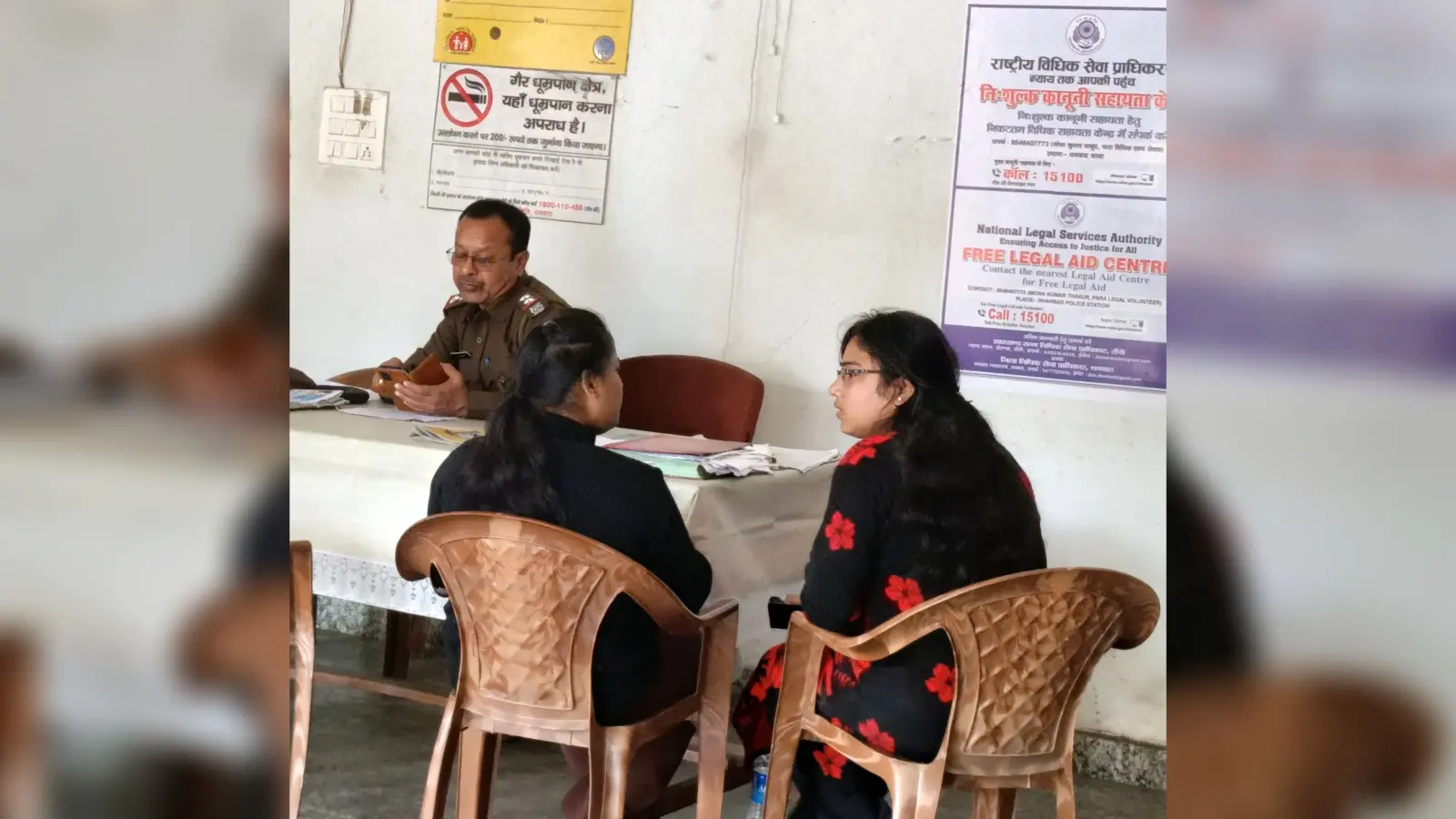 Dhanbad News : धनबाद में बढ़ा छिनतई गिरोह का आतंक, एलसी रोड में महिला से छीने 83 हजार रुपये