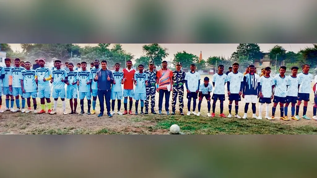 पेनाल्टी शूटआउट से जीती बुधौलीबनकर की टीम
