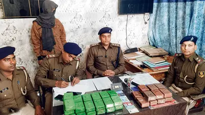 Gopalganj News : बरौली में 70 लाख की स्मैक के साथ एक पेडलर धराया, माफिया फरार