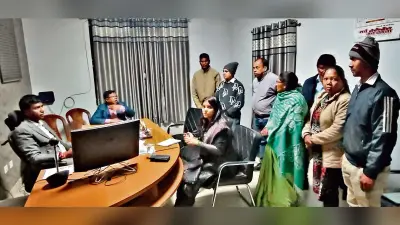 Ranchi News : शहर अंचल कार्यालय में अनुपस्थित मिले लिपिक व राजस्वकर्मी, शोकॉज