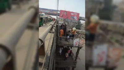 टेंपो से लग रहा था जाम, उन्हें हटाने के बजाय यात्रियों की सुविधा कर दी बंद