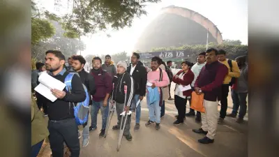बापू परीक्षा केंद्र में करीब ढाई हजार छात्रों ने नहीं दी परीक्षा