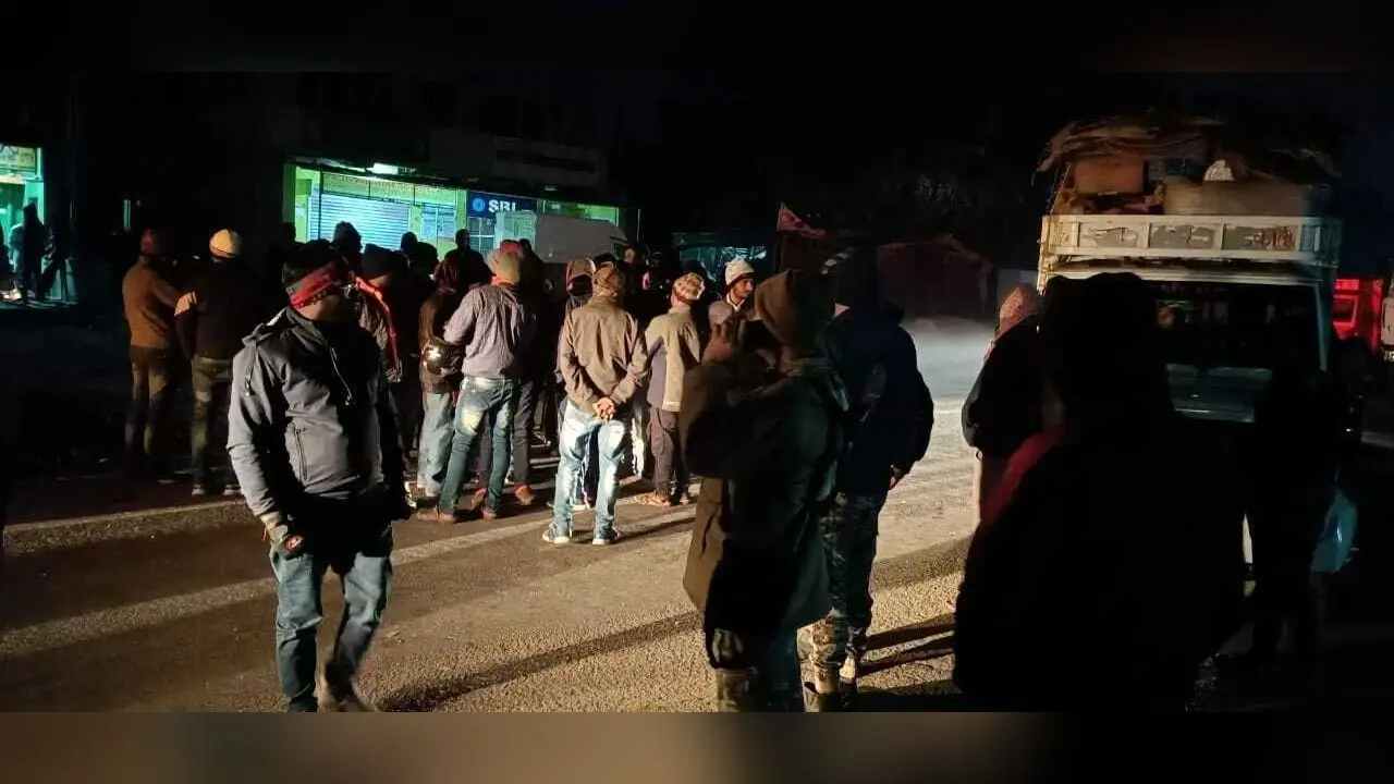 Bokaro News : कसमार में सड़क दुर्घटनाओं में छह लोगों की मौत