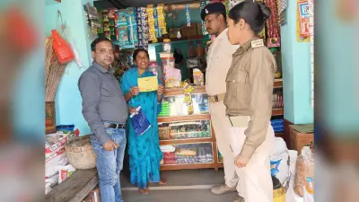 तंबाकू बिक्री कर रहे दुकानदारों को लगा जुर्माना