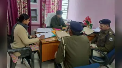 Gaya News : मेडिकल स्टोर के पास से खड़ी बाइक से छह खोखे व दो कारतूस जब्त