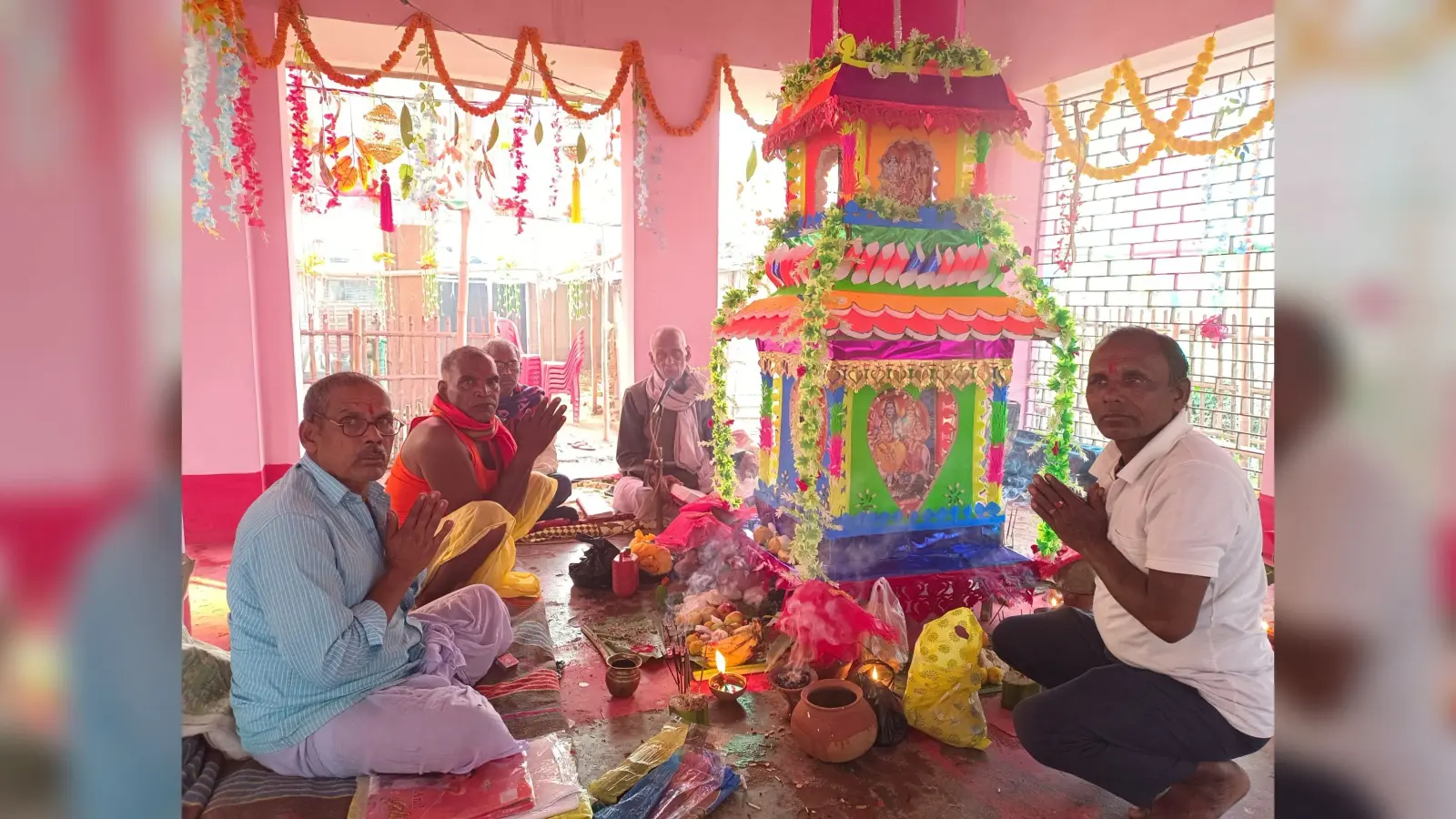 बजरंगबली स्थान में शुरू हुआ दो दिवसीय अष्टयाम, माहौल भक्तिमय