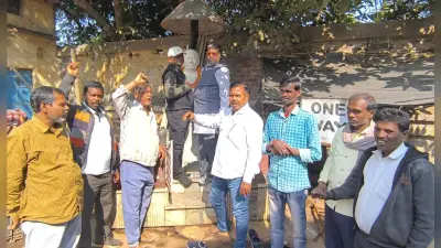 लौह पुरुष सरदार वल्लभ भाई पटेल की मनी पुण्यतिथि